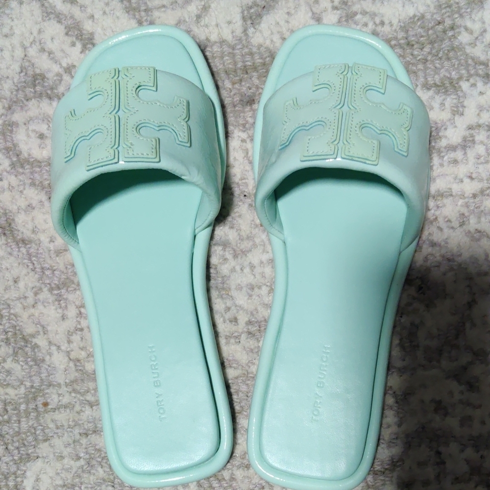 Tory Burch Light Green Slide Sandals - Picture 4 of 4